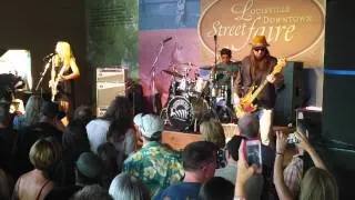 Samantha Fish Band at the Louisville Street Faire 8-8-14 Lay It Down