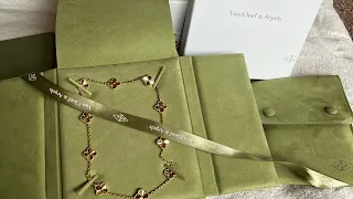 Van Cleef & Arpels Vintage Alhambra 10 motifs Guilloche necklace styling and review!! VCA Jewelry