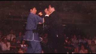 Брюс Ли и Таки Кимура - Демонстрация техники Вин Чун"Лонг-Бич"(1964)