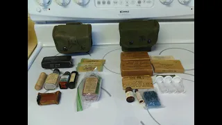 WW2 M2 first aid kit VS Vietnam era USMC jungle first aid kit