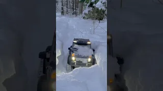 Mercedes TRX6 in snow