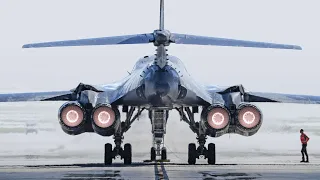 US B-1B Lancer Aircraft Take Off