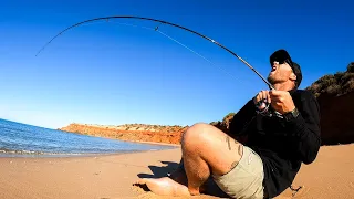 SOLO HUNTING FOR FOOD - HUGE FISH tiny rod - REMOTE AUSTRALIA