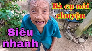 Cười bể bụng với cách nói chuyện có một không hai của bà cụ 80 tuổi chuốt cộng dừa mưu sinh