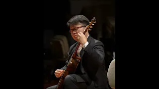 Johann Sebastian Bach: Lute Suite No. 1, BWV 996 - V. Bourrée