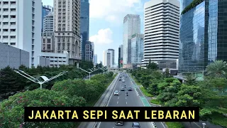 Jakarta Sepi Saat Lebaran, Drone View Jalan sudirman Thamrin di hari H Idul Fitri 1444 H /2023