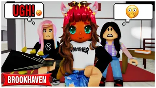 NO ONE KNEW I WAS A FAMOUS SINGER!!|| ROBLOX BROOKHAVEN 🏡RP (VOICED) || ROBLOX || CoxoSparkle2