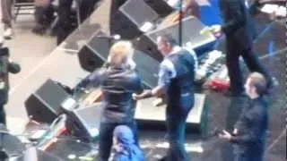 Bruce Springsteen and Jon Bon Jovi perform "Born To Run" at Madision Square Garden on 12/12/12