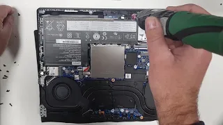 Lenovo Legion Y530-15ich Battery replacement / NVME SSD replace