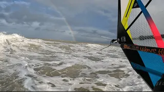 Belles vagues à St Aubin, windsurf