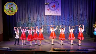 "образцовый" коллектив ансамбль народного танца "Веселинка", мини концерт