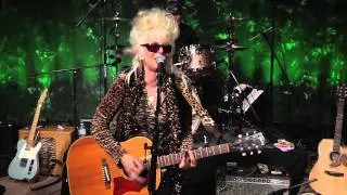 Christine Ohlman and Rebel Montez - There Ain't No Cure - Don Odells Legends.mov