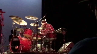 justin tyson drum solo ::  robert glasper experiment