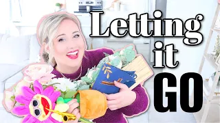 Purging My House!! One Month of Decluttering| Declutter with Me