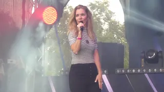 Jennifer Paige - Crush ( Back to the 80s & 90s Festival 2018 )