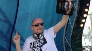 Ronny K @Luminosity Beach 29/06/12 Zandvoort (NL)