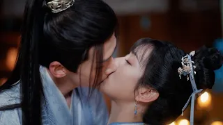 Yin Zheng held Li Wei up, pushed her down, and kissed her wildly.She enjoyed it.🥰#newlifebegin