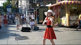 Señorita - Camila Cabello, Shawn Mendes - Violin Street Performance by Emily Diebold