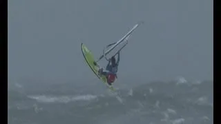 Windsurfing: the best windsurfers in search of the perfect storm