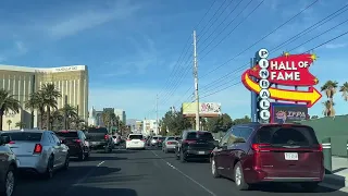 Exploring Las Vegas Boulevard, Las Vegas - NV: Las Vegas Strip Driving Tour (2024).