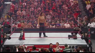 The Great Khali Saves Rey Mysterio From Kane and Mark Henry