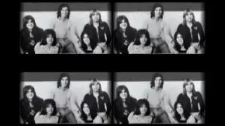 Bay City Rollers - Don't Let the Music Die (slide show)