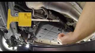 how do u check the transmission oil? Mercedes Benz GLK 350.   722.9 transmission oil change