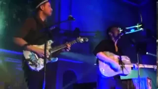 Chris Martin and Jonny Buckland of Coldplay Shiver (acoustic)