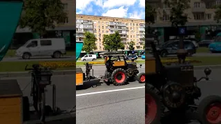 Немецкий болельщик приехал на ЧМ на тракторе!