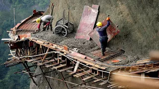 Ingenious Construction Workers That Work Extremely Well, I Can't Stop Watching It !