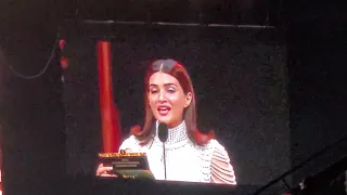 Alia Bhatt Best Actress Award at IIFA 2023 #iifa2023 #kritisanon #aliabhatt