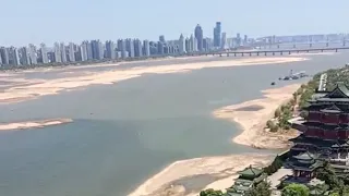 China river and dam dried up! Drought in Chongqing due heatwave