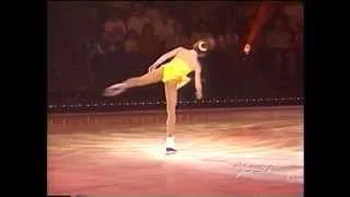 TARA LIPINSKI - "WALKING ON SUNSHINE"