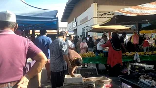 Suasana di pasar karat kg Berjaya Alor Setar Kedah.