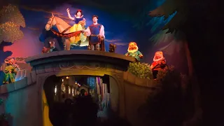 Snow White and the Seven Dwarfs Onride Disneyland Paris 2023