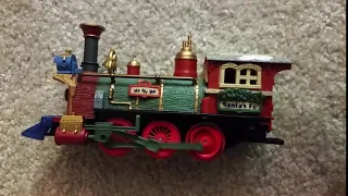 New Bright The Holiday Ex[ress Train Set # 176 2001 Video #1