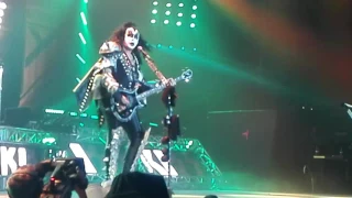 Kiss intro Bologna 16 Maggio 2017 Unipol Arena