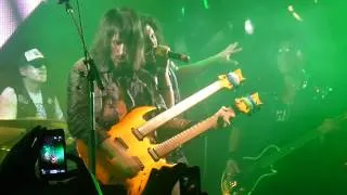 Bumblefoot  -  Welcome to the jungle