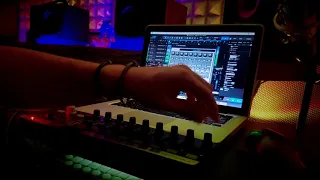 The cheapest and smaller midi mixer -  easy control 9