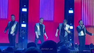 Dancing Queen covers by Westlife on The Wild Dreams Tour Manila Day 2