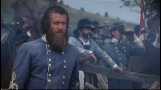 Union defeat pickett's charge and longstreet expects a counterattack