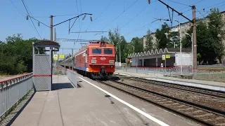 ЭП1-365 с поездом №516 Адлер — Череповец.