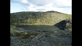 Тайна "Долины всадника" . Часть вторая.   Чёрное озеро.