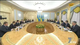 4 Состоялась встреча Н. Назарбаева и П. Порошенко, прибывшим в Казахстан с официальным визитом