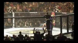 Bobby Lashley Pounds Wes Sims At Strikeforce: Miami, January 30, 2010