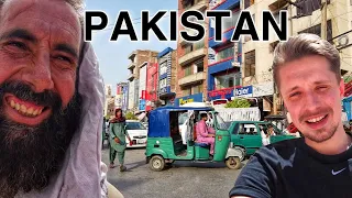 CRAZIEST Driver in Pakistan?! 🇵🇰