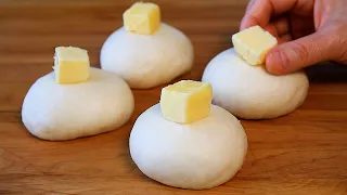 Put butter on top, I found the easiest way to make multi-layer bread with my hands only
