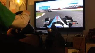 F1 2013 Online Race on Steering Wheel