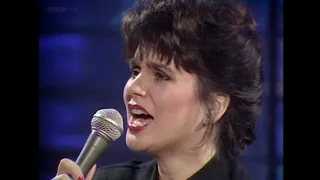 Linda Ronstadt Featuring Aaron Neville - Don't Know Much (Studio, TOTP)