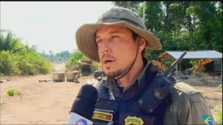 Garimpo invade terras e águas e ameaça os índios no Pará